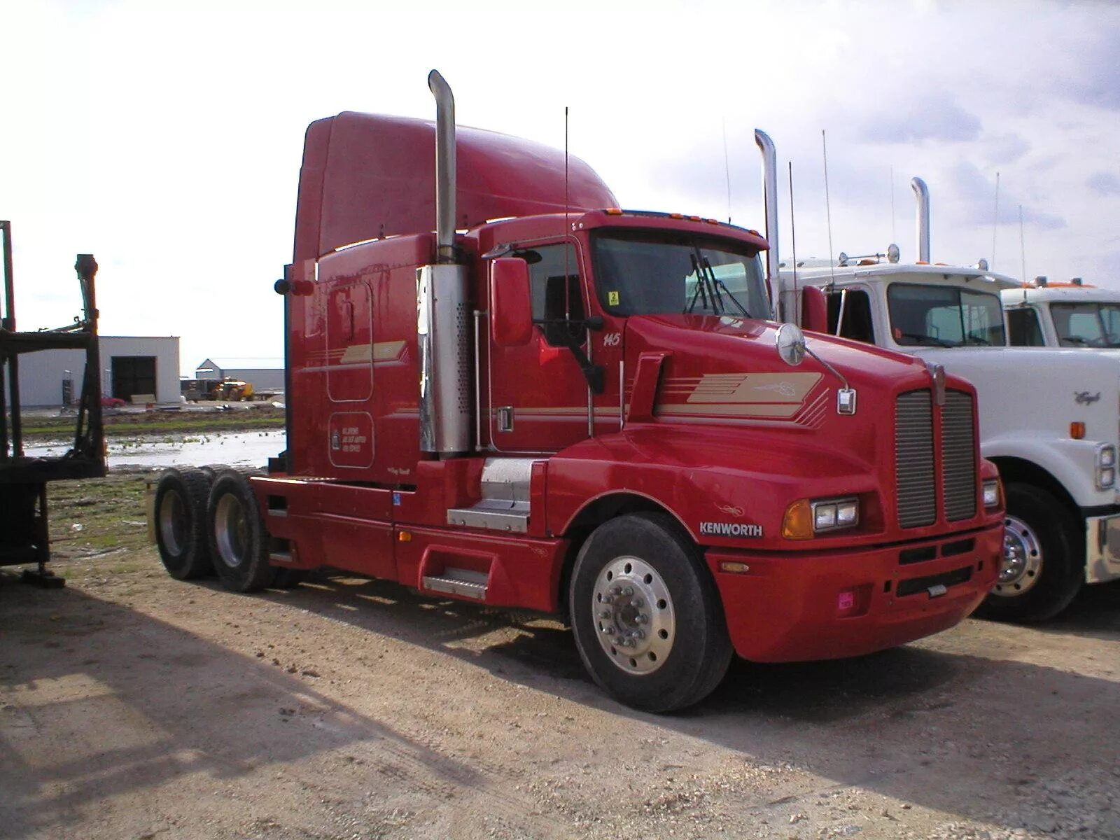 Кенворт т600. Грузовик кенворт t600. грузовик кенворт т 600. kenworth t600 ixo. седельный тягач кенворт.