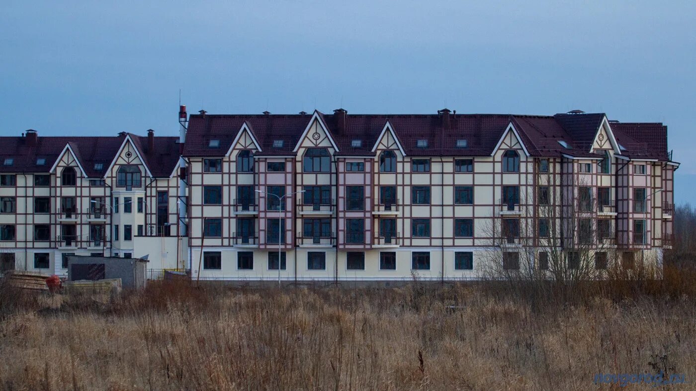 Купить новостройку великом новгороде. Жилой комплекс Европа Великий Новгород. Европа комплекс Великий Новгород. ЖК Европейский Великий Новгород. Речная 10 Великий Новгород.