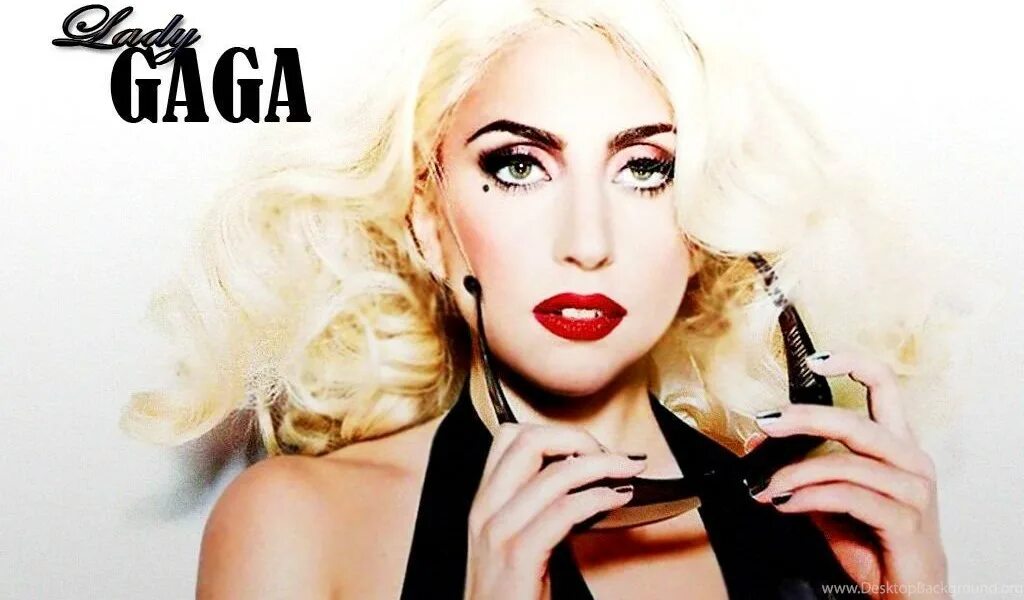 Леди гага спид. Леди Гага обои. 140 Lady Gaga. Lady Gaga Alejandro Wallpaper. Леди Гага фото портрет на белом фоне.