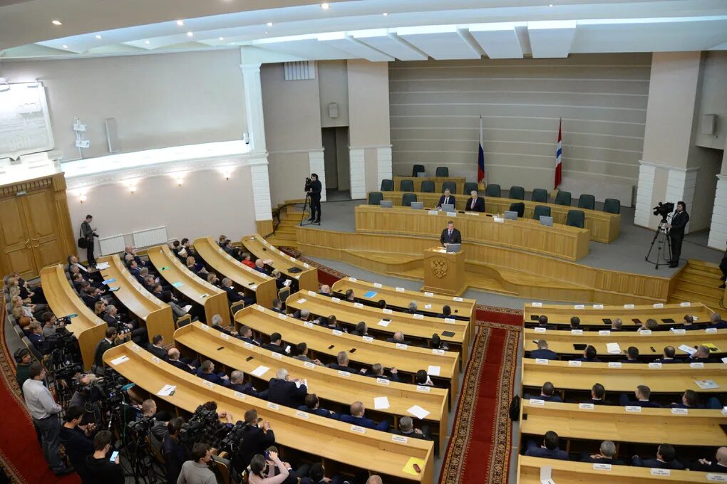 послание законодательному собранию. послание законодательному собранию. ректор державинского университета тамбов в 2023 году. послание президента рф федеральному собранию рф 2020. послание президента рф федеральному собранию 2021.