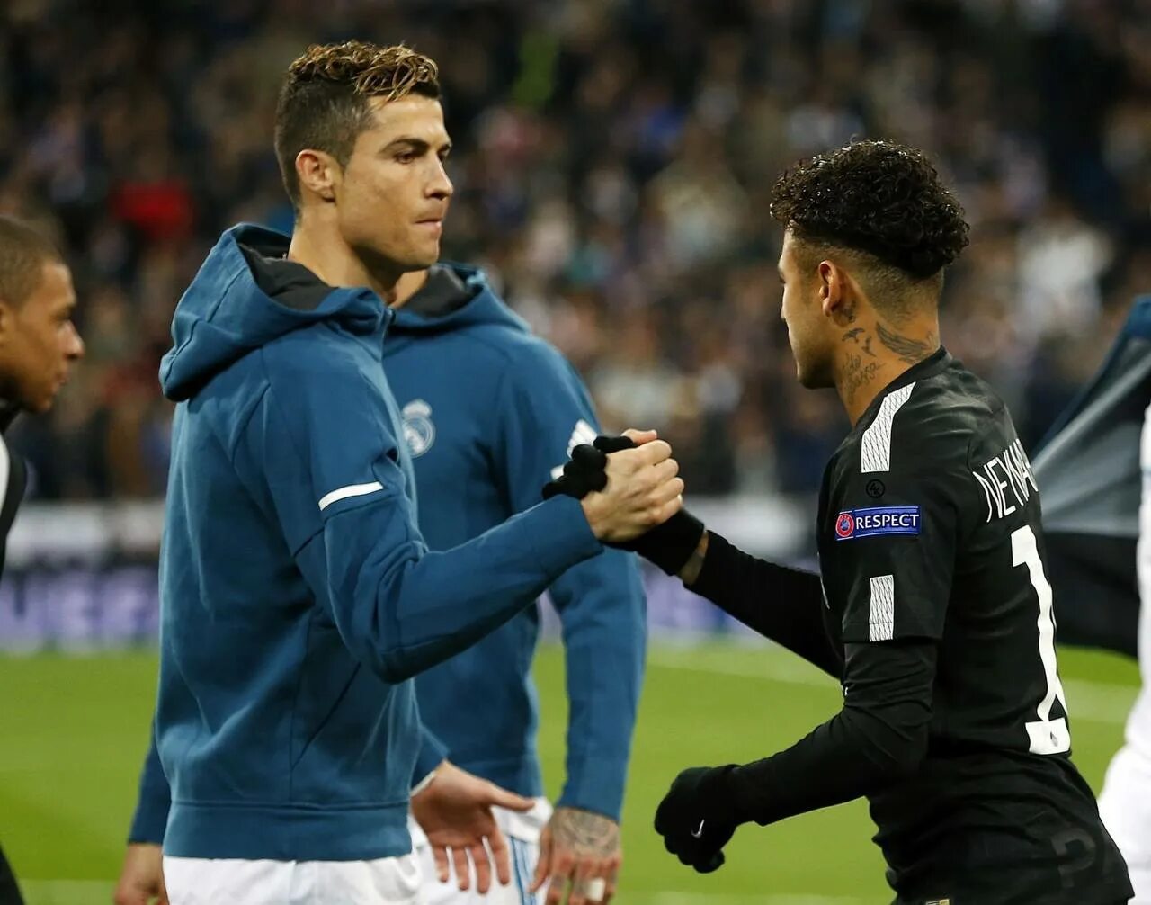 Роналдо и роналду. Неймар и Криштиану Роналдо. Неймар и Роналду. Ronaldo Neymar. Cristiano Ronaldo and Neymar.