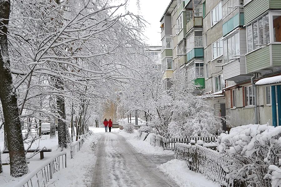 Город зимой Новозыбков. Климат Новозыбков. Улицы Краснокаменска после снегопада. Новозыбков фото зима. Погода г новозыбков