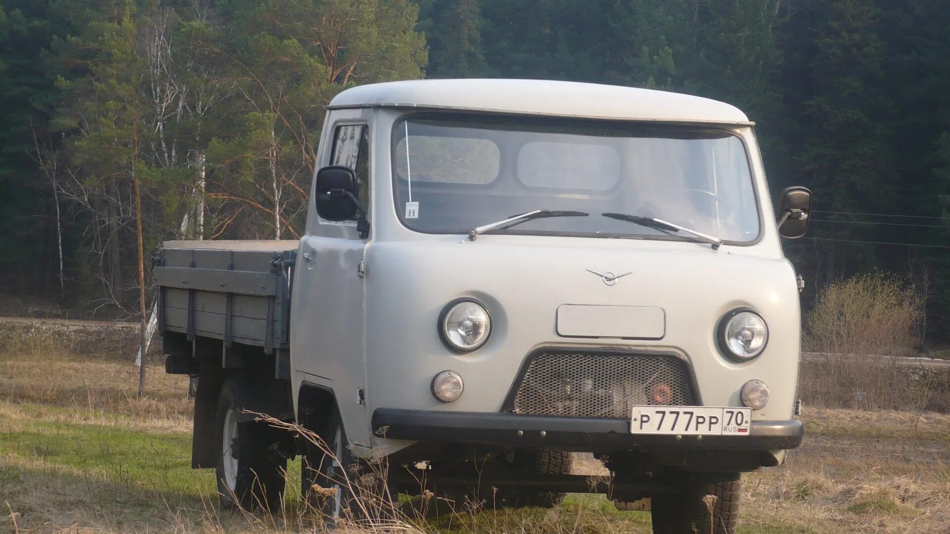 Авито уаз бортовой пермский край. УАЗ 3303 бортовой. УАЗ Буханка 3303. УАЗ 3303 2.4 МТ,. УАЗ Буханка бортовой 3303.