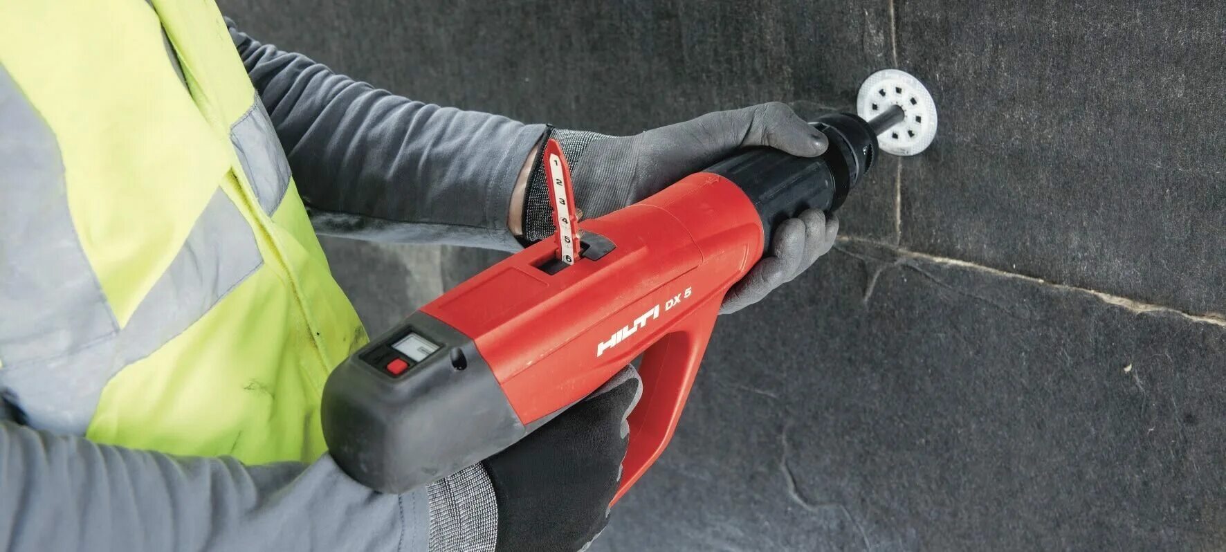 Усиленная изоляция электроинструмента. Хилти DX 5. Hilti DX 100.