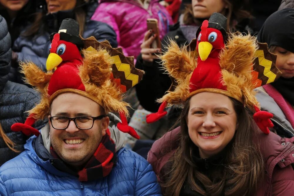 Фиеста в испании. Праздники мира. Новый год во вьетнаме 2023. Сэцубун праздник. Святой патрик ирландия.