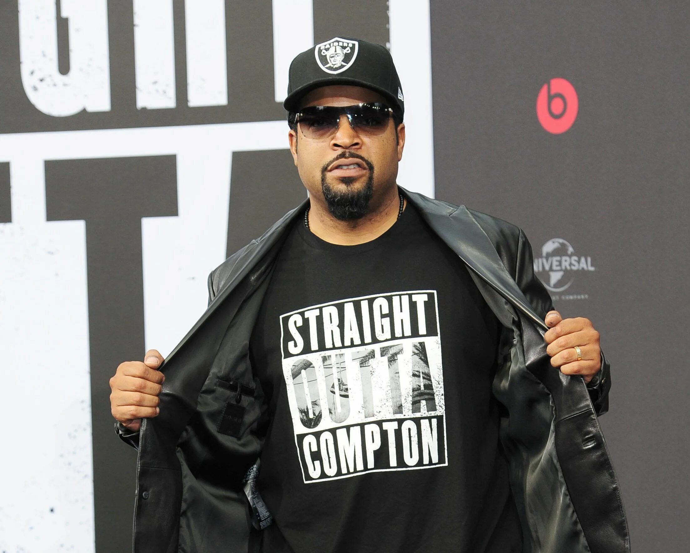 Ice Cube. Ice Cube Rapper. Айс Кьюб сейчас 2021. Айс Кьюб в очках.