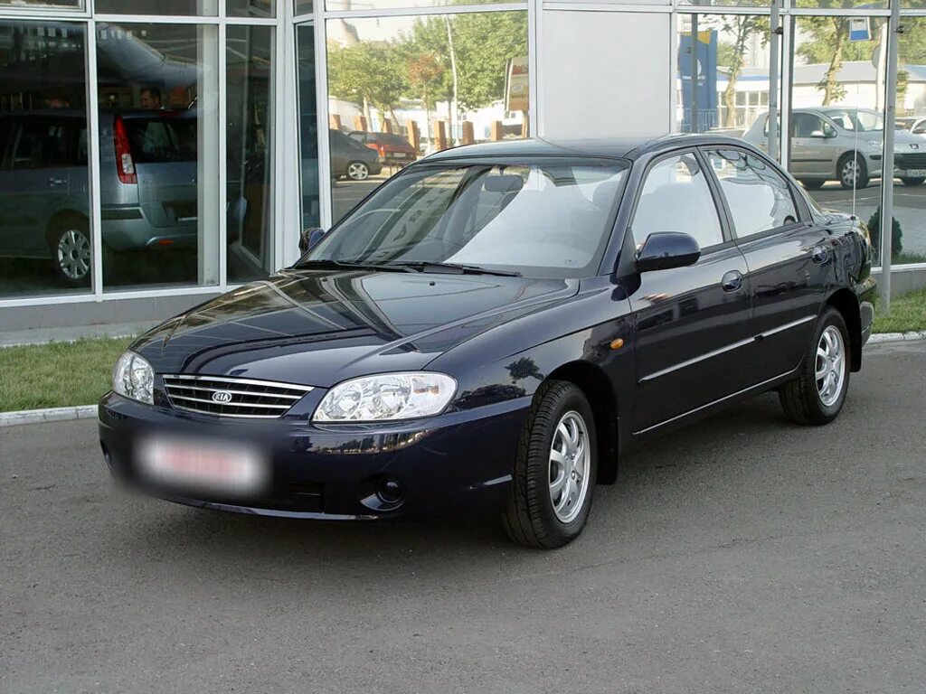 Киа спектра сборка. Киа спектра 2004. Kia Spectra II 2004 2008 седан. Kia Spectra 2008. Kia Spectra 1 поколение.