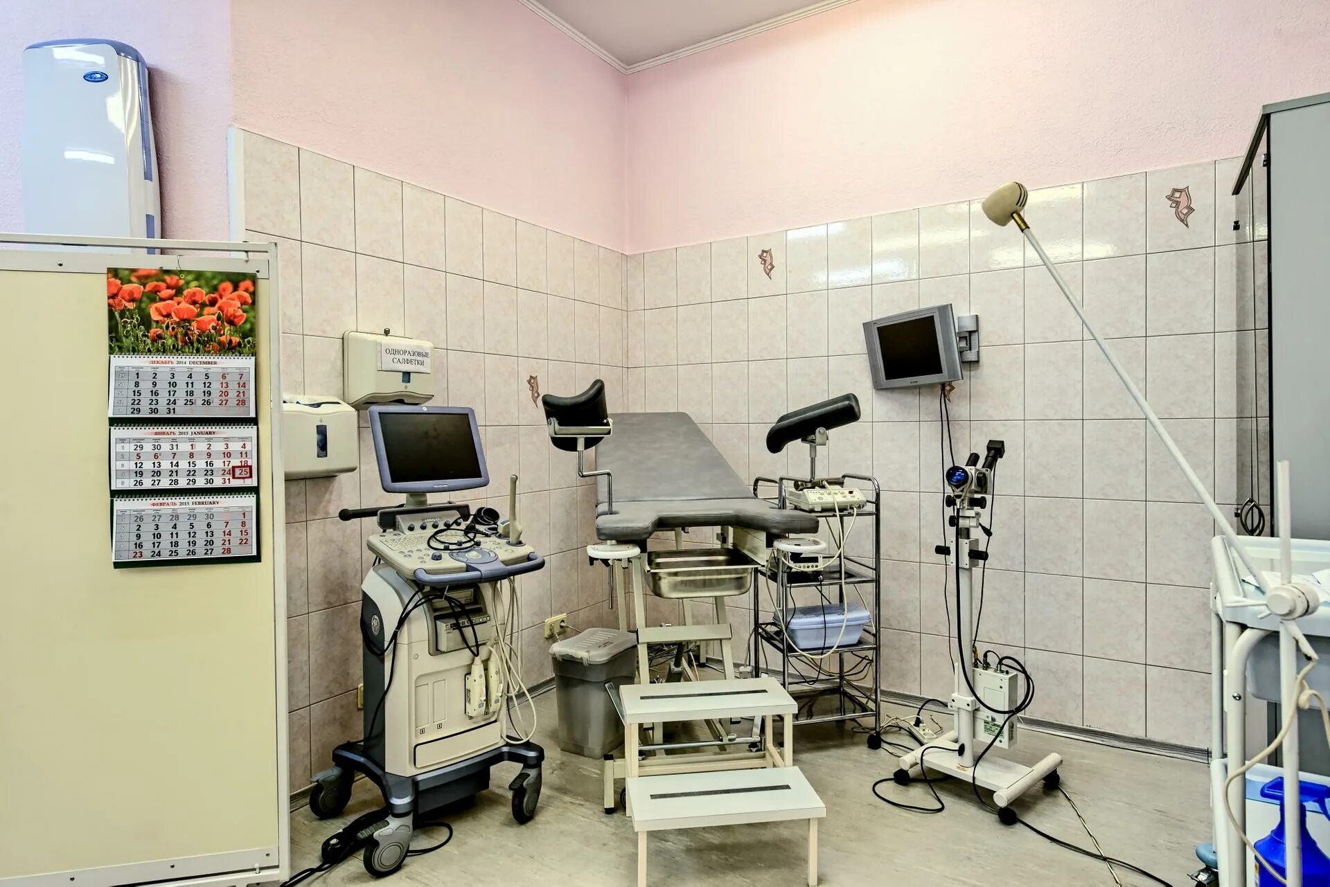 Клиника даная на ленинский проспект. Клиника даная на бульваре новаторов. Медицинский центр даная на новаторов. Даная медицинский центр на ленинском. Мед клиника проспект просвещения.