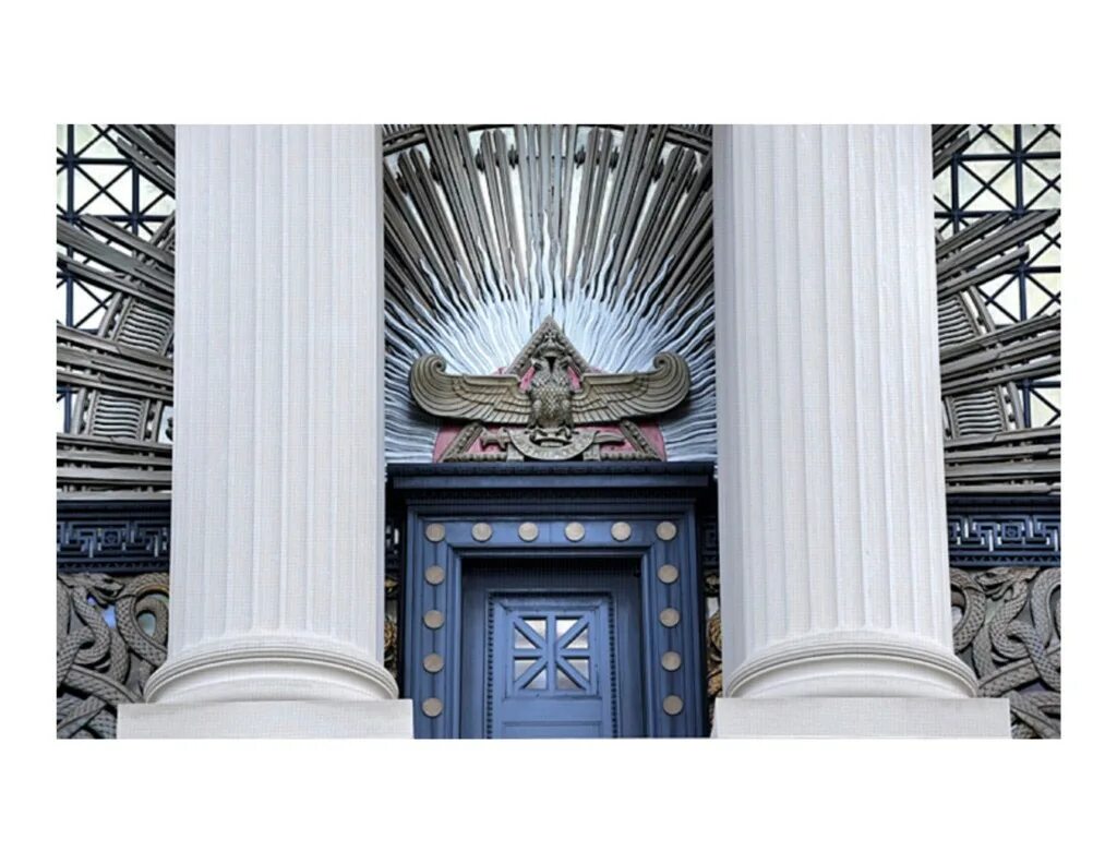 Масонские символы в Вашингтоне. Масонский храм в Москве. Масонская арка. Королевская арка масонов.