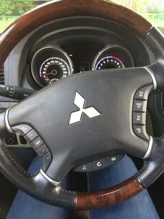 Руль pajero