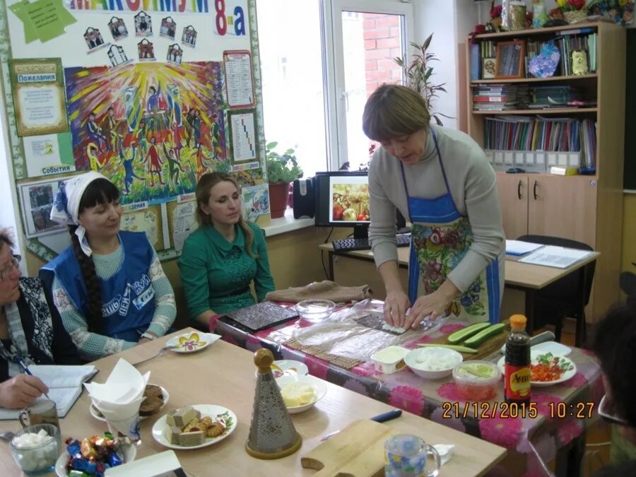 учитель технологии изо. портфолио учителя технологии. учитель технологии изо. учитель рисования. учитель изо и технологии.