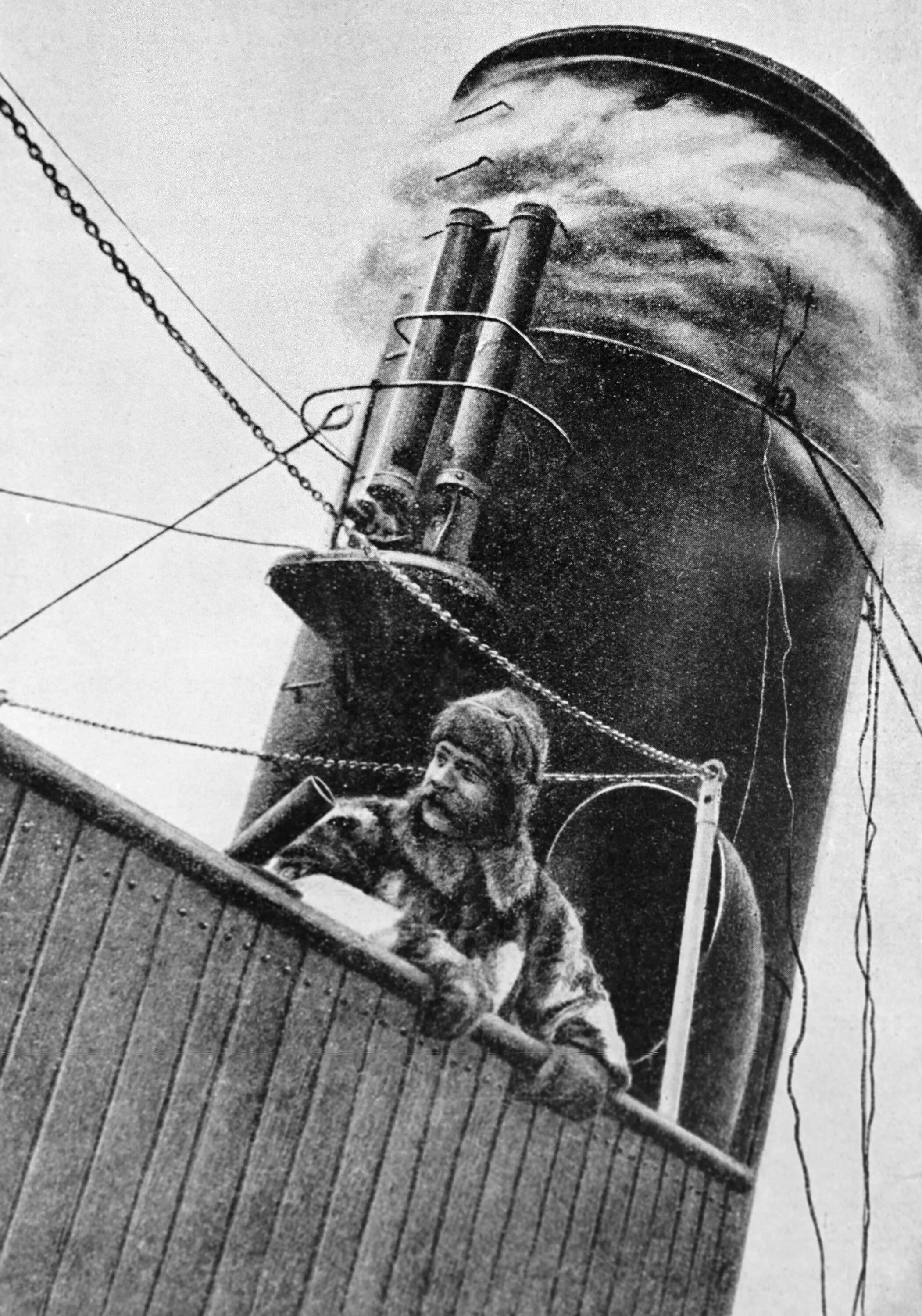 Челюскинская эпопея это. Челюскин 1934. Шмидт Капитан Челюскин. Отто Шмидт Экспедиция на пароход Челюскин.
