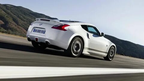 Nissan u