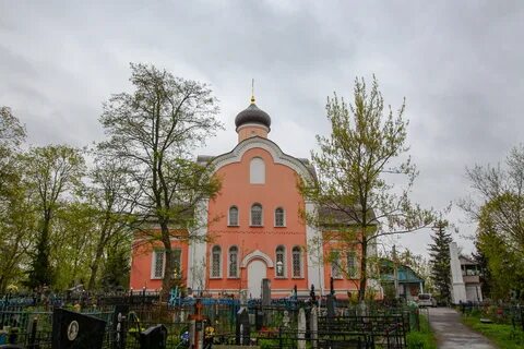 Церковь воскресение орел