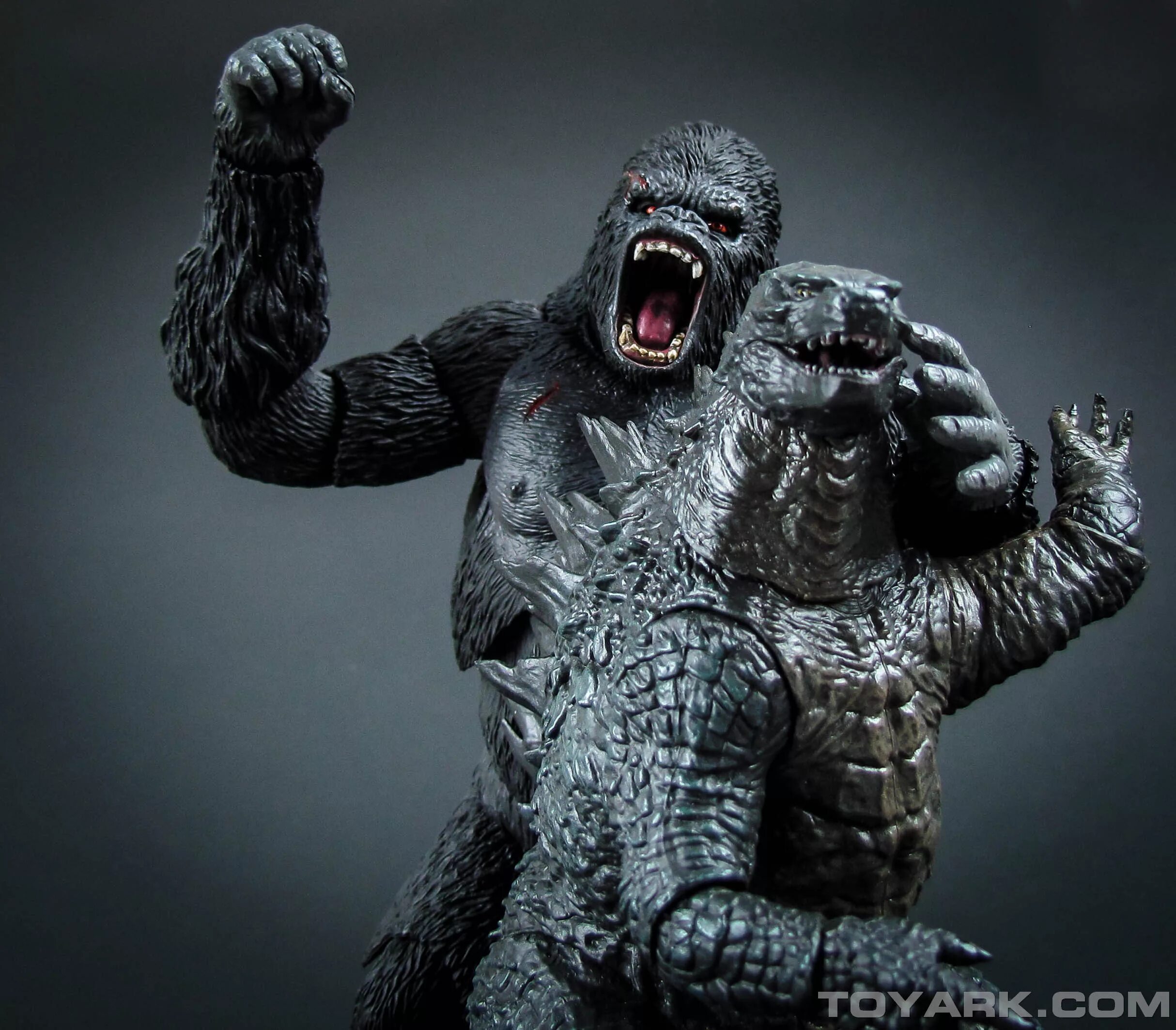 S H monsterarts Конг Кинг. Кинг Конг 2005 s.h monsterarts. Игрушки Кинг Конг и Годзилла. Godzilla vs King Kong.