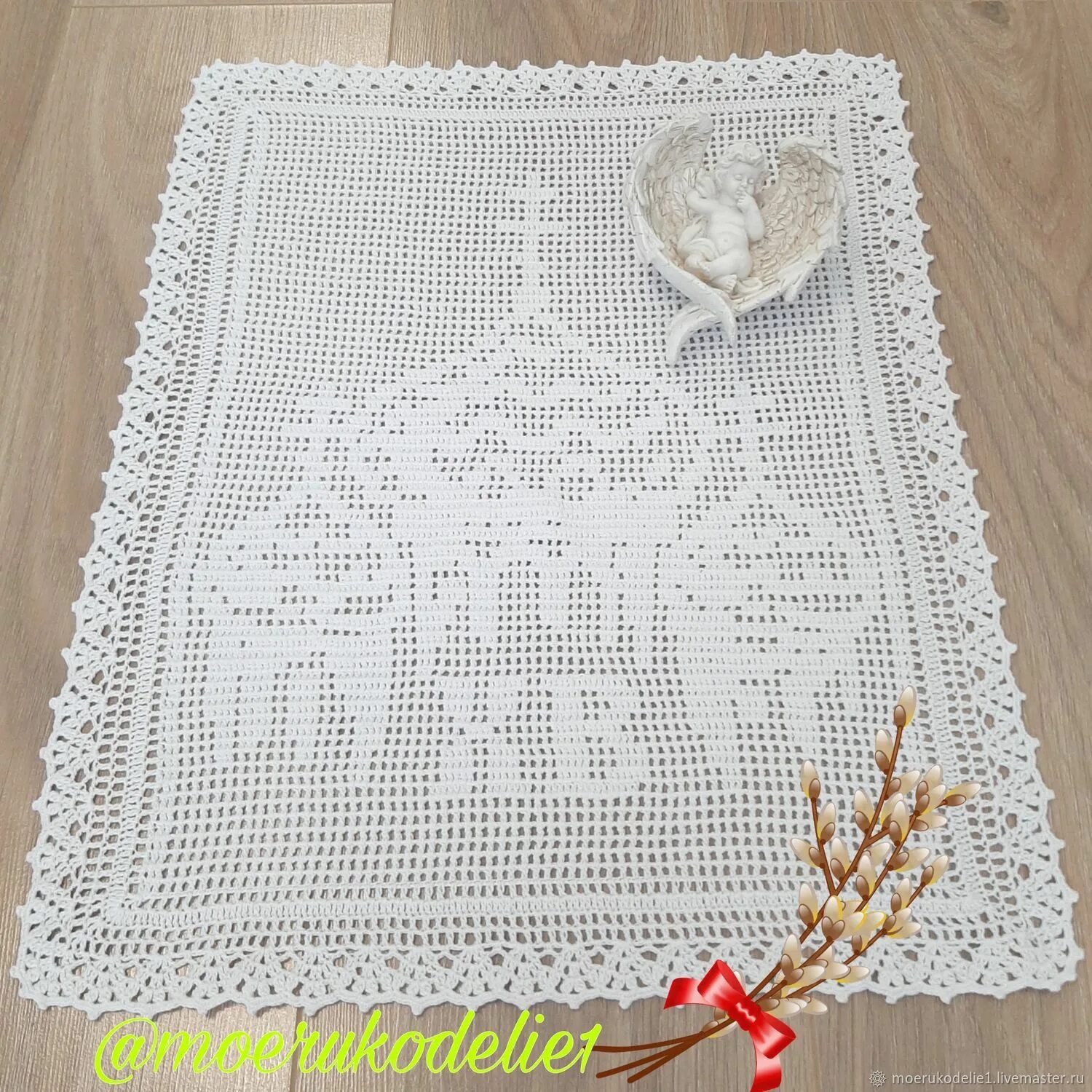 Салфетка пасхальная крючком в технике филейного. Салфетка "Пасхальная". Салфетки Клевер.