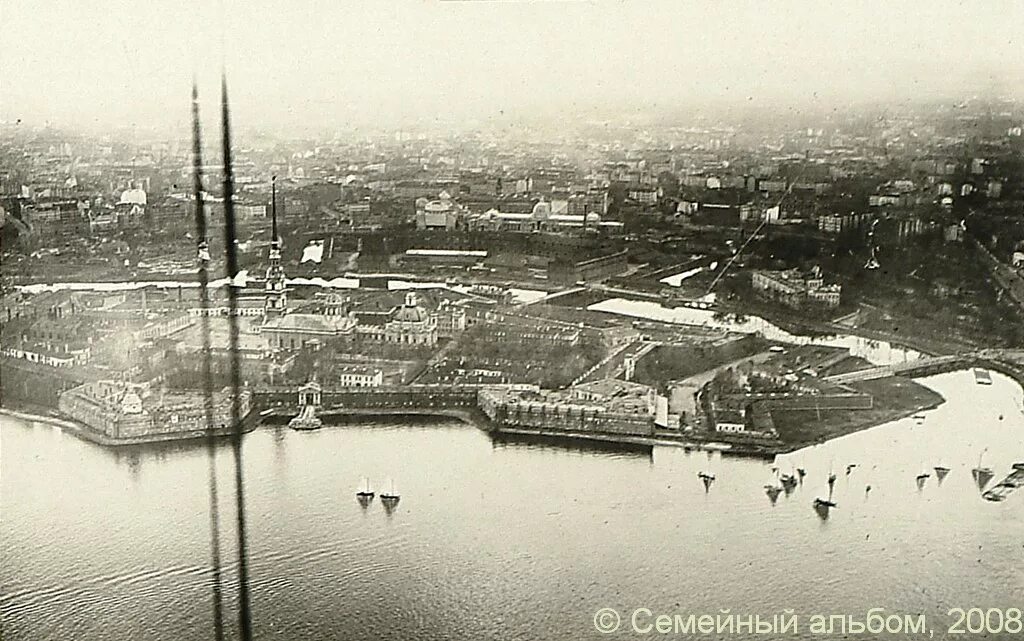 петроград 1920 год фото. исторический детектив книги русские. над петроградом. книга жизнь по новому книга. пво петроград 1918.