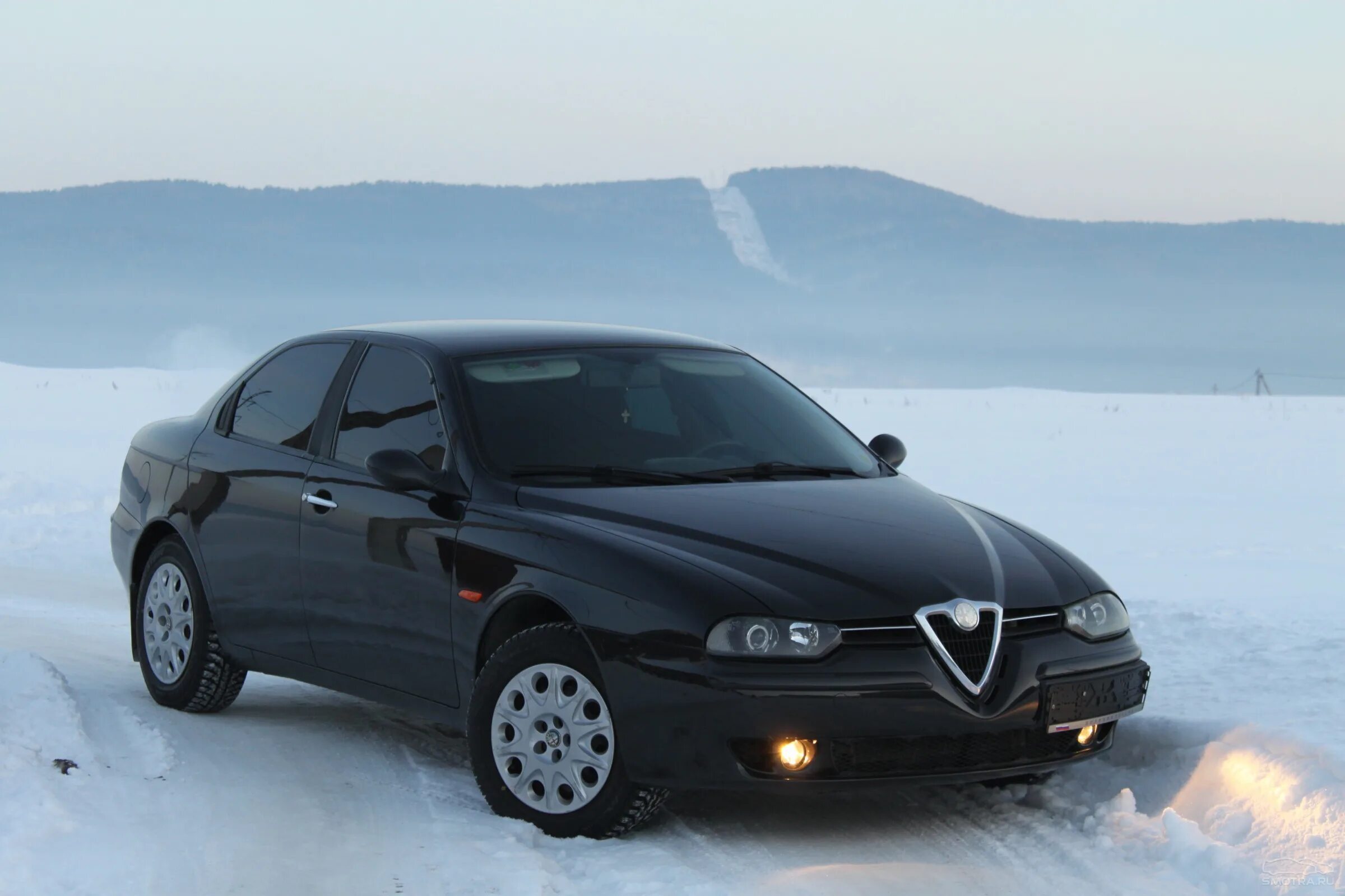 1.6 альфа ромео. Alfa Romeo 156. Альфа Ромео 156 черная. Alfa Romeo 156 1998. Машина Альфа Ромео 156.