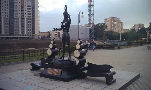 Памятник часам