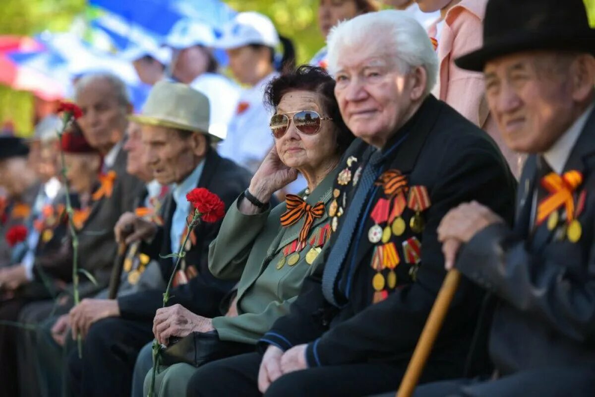 Ветераны войны 1941-1945. Ветераны Великой Отечественной войны. Кыргызские ветераны. День Победы ветераны.