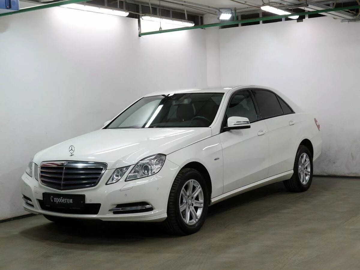 Mercedes e200 212. е200 2011 год. е200 2011 год. мерседес бенц е200. мерседес w212 серебристый.