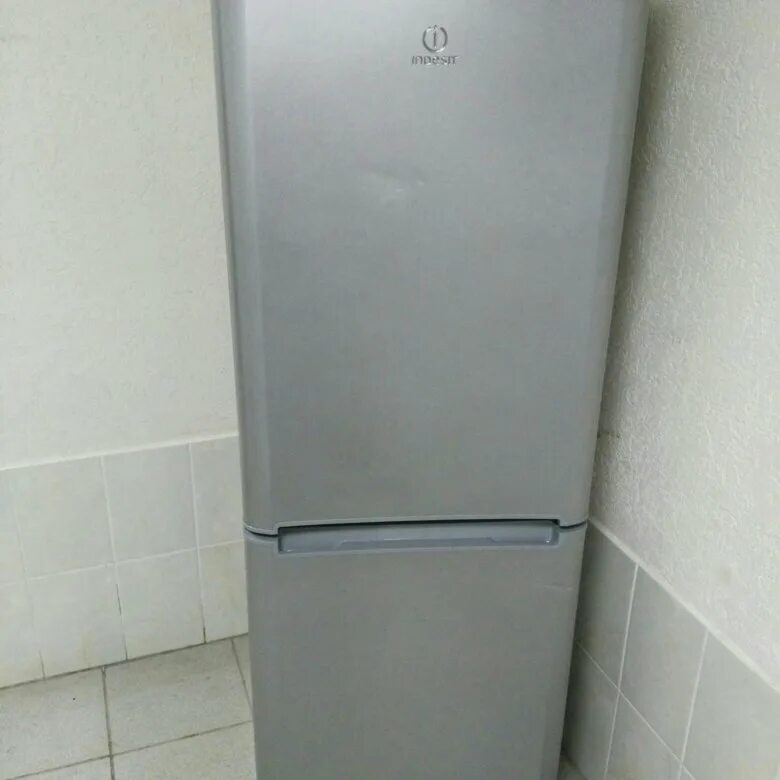 Холодильник индезит bia. Холодильник Индезит bia 16. Холодильник Индезит bia16nfs. Индезит bia 16 MPS холодильник.