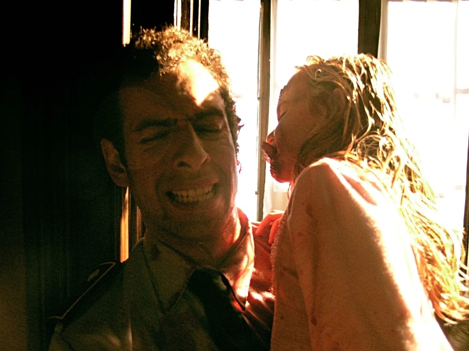 Мануэла веласко репортаж апокалипсис. Просмотр репортаж. Мануэла веласко репортаж апокалипсис. Мануэла веласко фильм репортаж 2007. Репортаж 4: апокалипсис (2014).