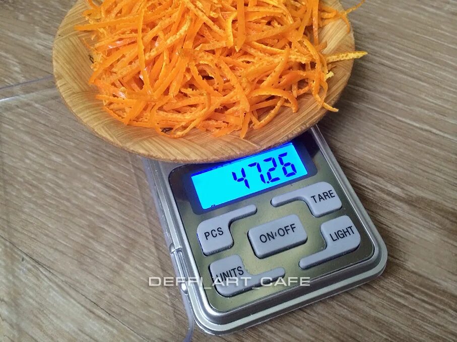 Сколько вес апельсина. Вес апельсина 1 шт. апельсин вес кожуры.