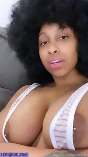 Lalovetheboss tits