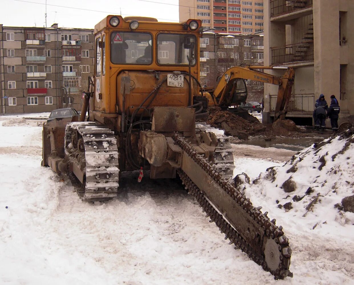 Баровая установка. Траншеекопатель на базе т170 Проминдекс. Т130 траншеекопатель бара. Бара грунторез т 130. Экскаватор траншейный т 130.