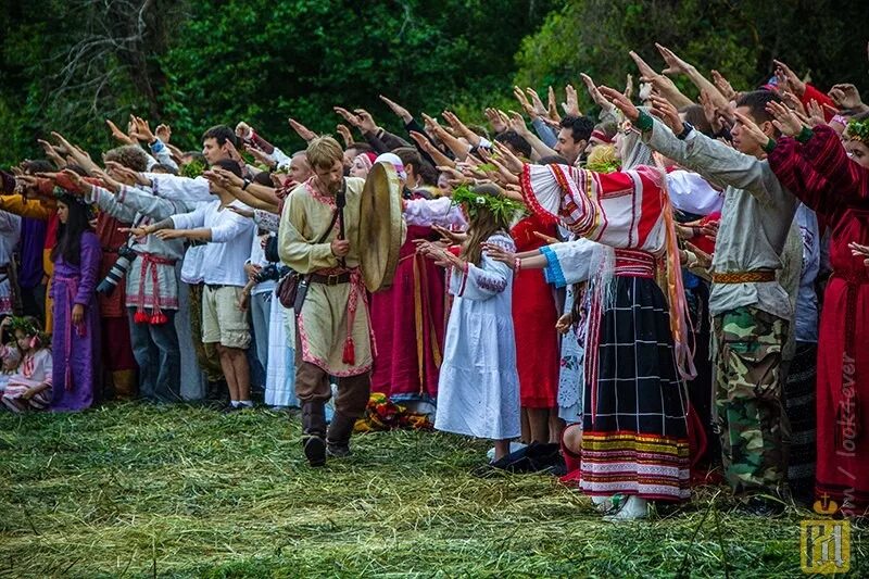 Язычники сегодня. Капище русь народ хоровод. языческие традиции. современные язычники. языческие обряды.