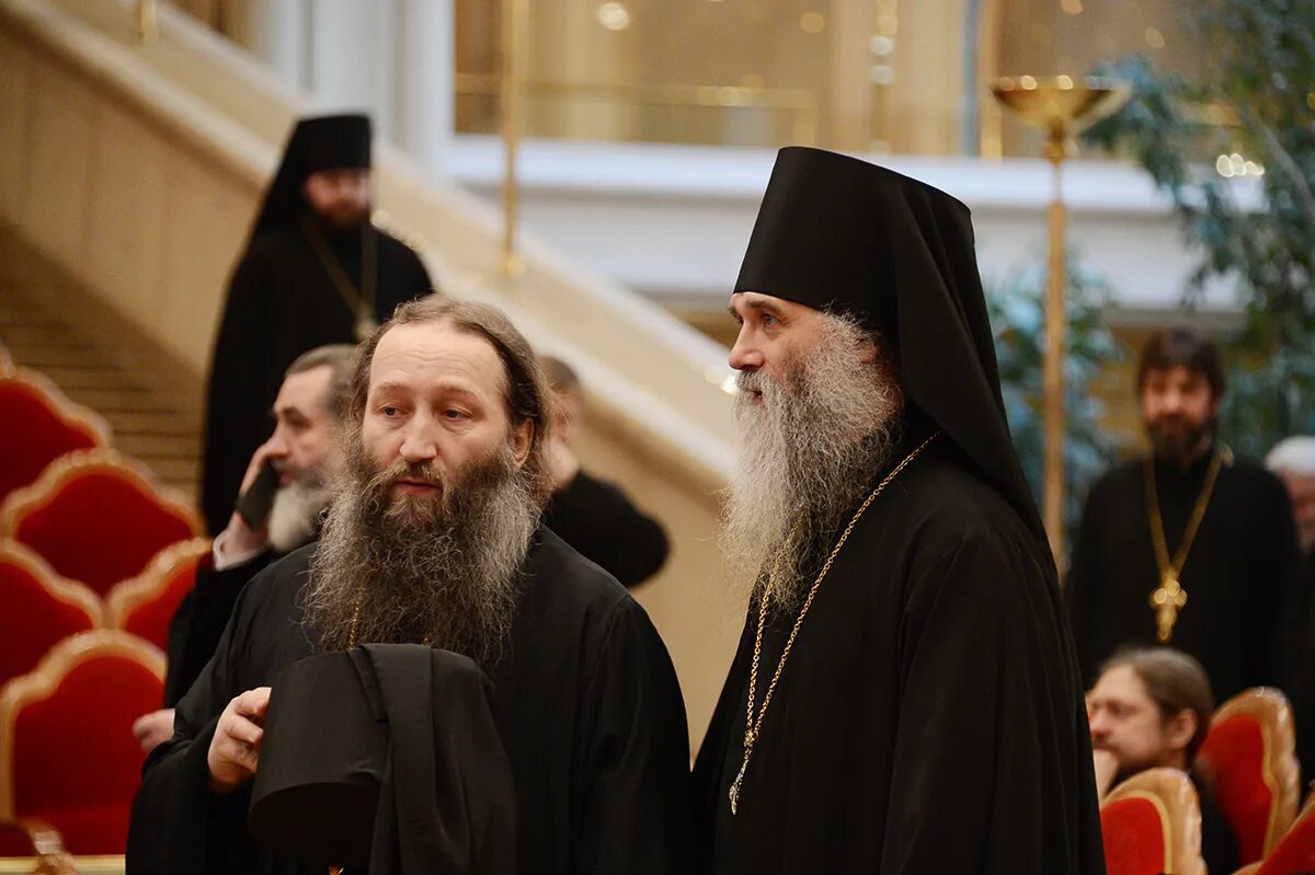 Сотрудник религиозной организации. Религиозные организации. Религиозная организация церковь. Сотрудник религиозной организации. Церковные учреждения.