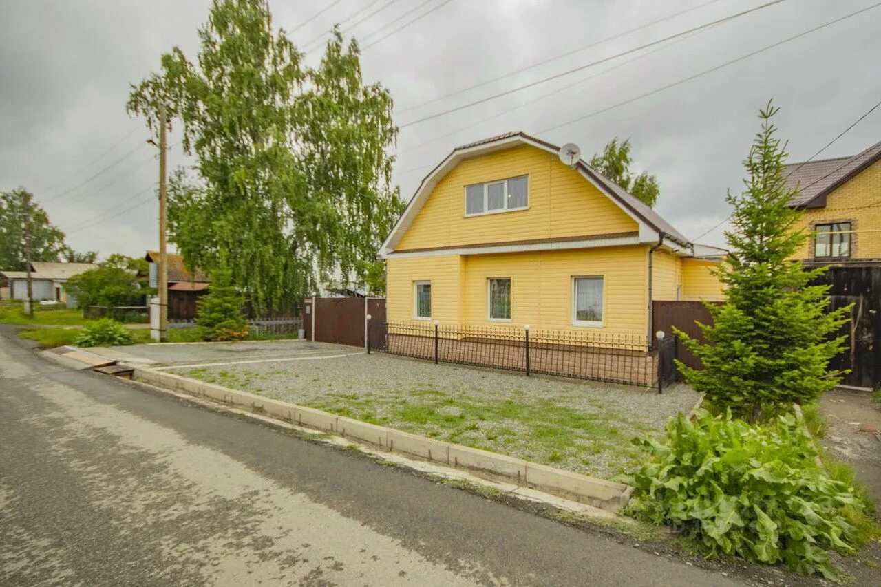 Арамильский переулок. Дом в арамиле. Деревянный дом в арамиле. Арамиль коттедж екатеринбург. Дом в арамиле.