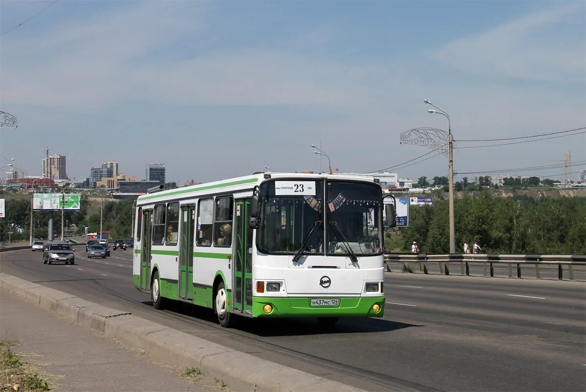 Автобус красноярск октябрьский. Автобус 27 красноярск. Автобус 551 красноярск. Автобус 98 красноярск. Маз 206 красноярск.