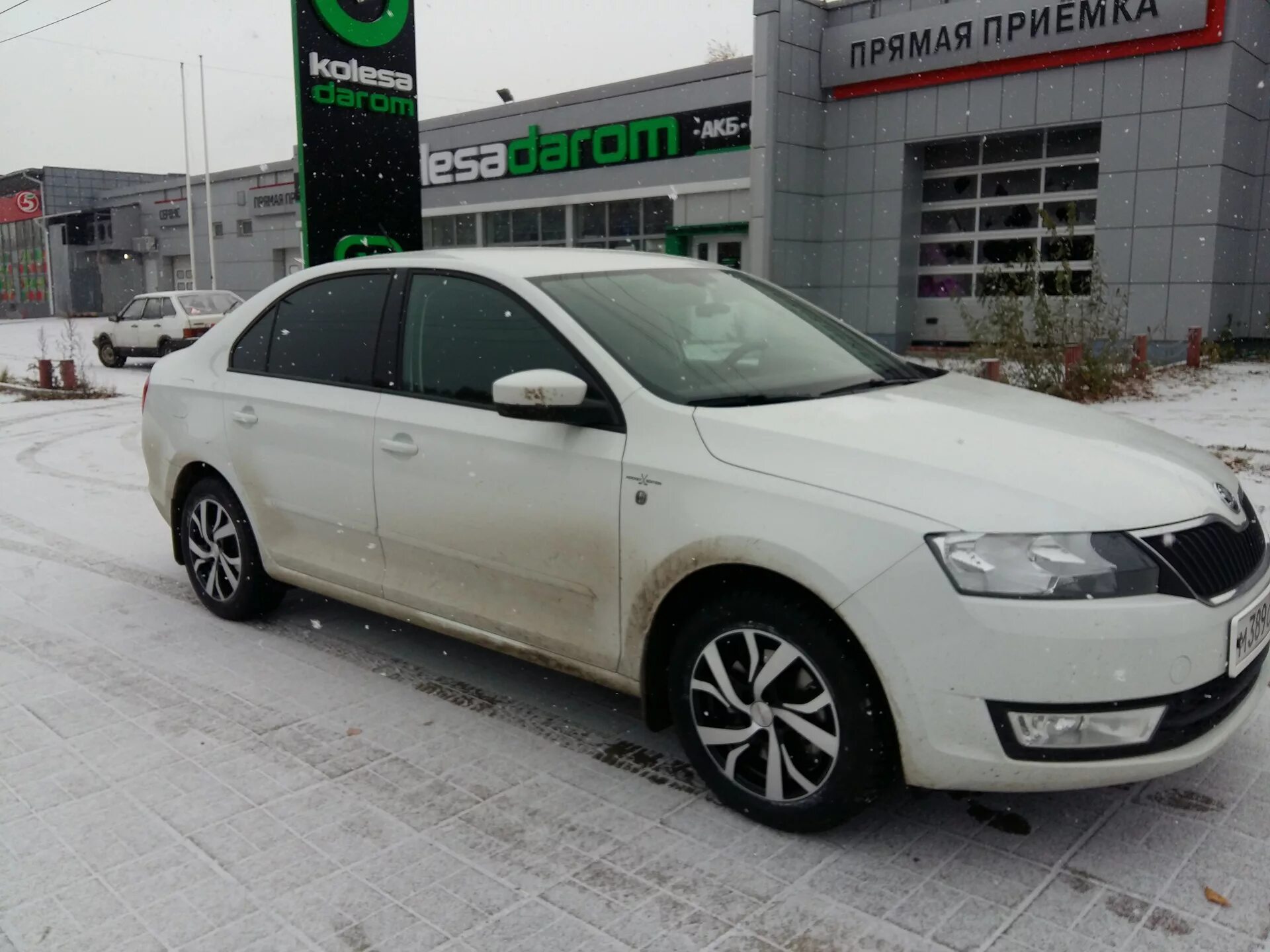 Литые диски 15 радиус рапид. Диски skoda rapid r15. диски на шкоду рапид r15. диски р15 шкода рапид. литые диски на шкода рапид r15.