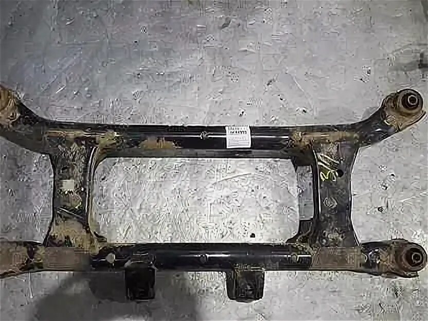 Задняя подвеска хундай туксон 2008г. Задний подрамник 2wd туксон 2007г. Hyundai tucson 2005 задний подрамник. Подрамник задний на хундай туксон 2007. Подрамник задний туксон.