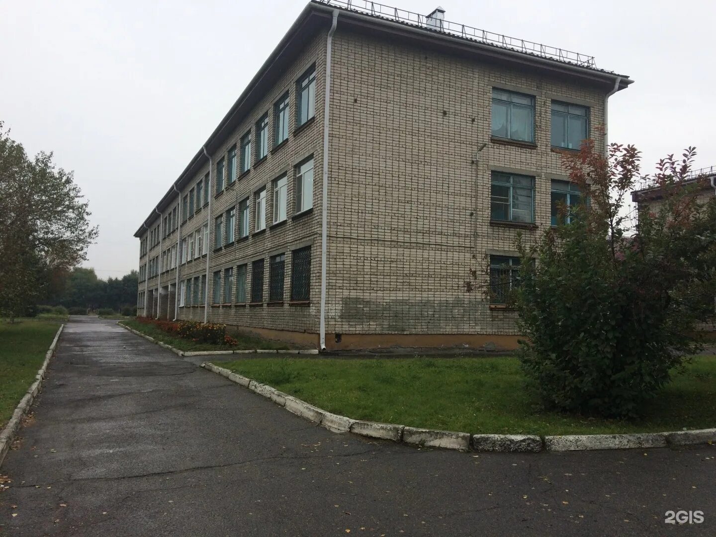 Сайт школы 3 бийск. Школа-интернат 2 бийск. Школа 8 бийск. Школа 3 бийск. Школа 21 бийск.