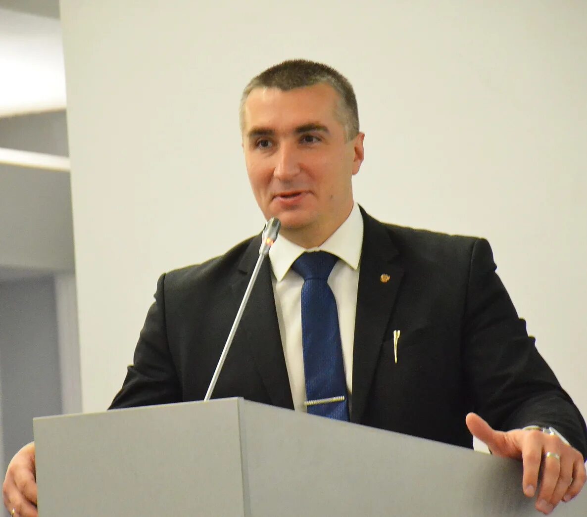 Беляев дмитрий анатольевич. Должностные проректор. Проректор по учебной работе обязанности. Руководитель товарного направления должностная инструкция. Должностная инструкция технического писателя.