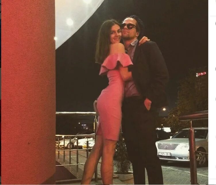 У олега есть девушка. Жена олега лсп. владислава амелькова и олег лсп. олег савченко лсп жена. олег савченко и владислава амелькова.