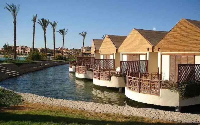 Отели с бунгало в шарм эль шейхе. Отели в египте с бунгало. Panorama bungalows resort el gouna египет отель. Отели в египте с бунгало. Эль гуна египет отели с бунгало.