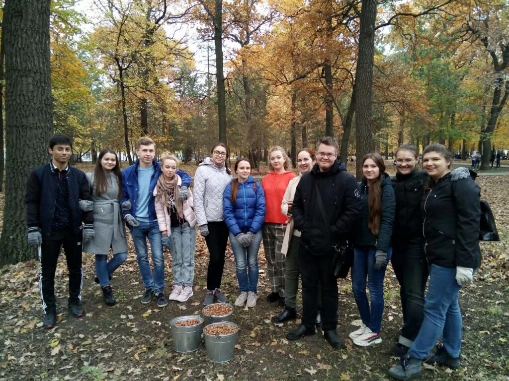 Лесная кафедра. Группа студентов географического факультета. Студенты естественно географического. Факультет лесного хозяйства и экологии Казань. Естественно географический Факультет Брянск фото.