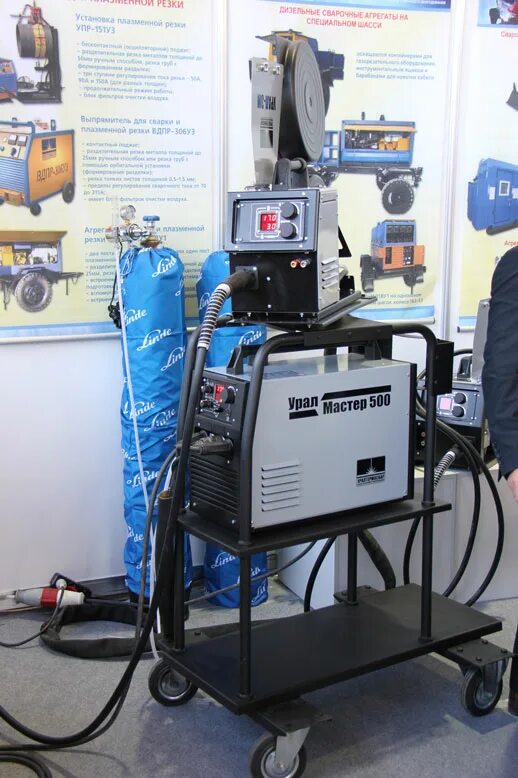 Полуавтомат комплектный урал-мастер. Урал мастер 500. Урал мастер 500. Выпрямитель сварочный урал-мастер 300. Сварочный полуавтомат урал миг 200.