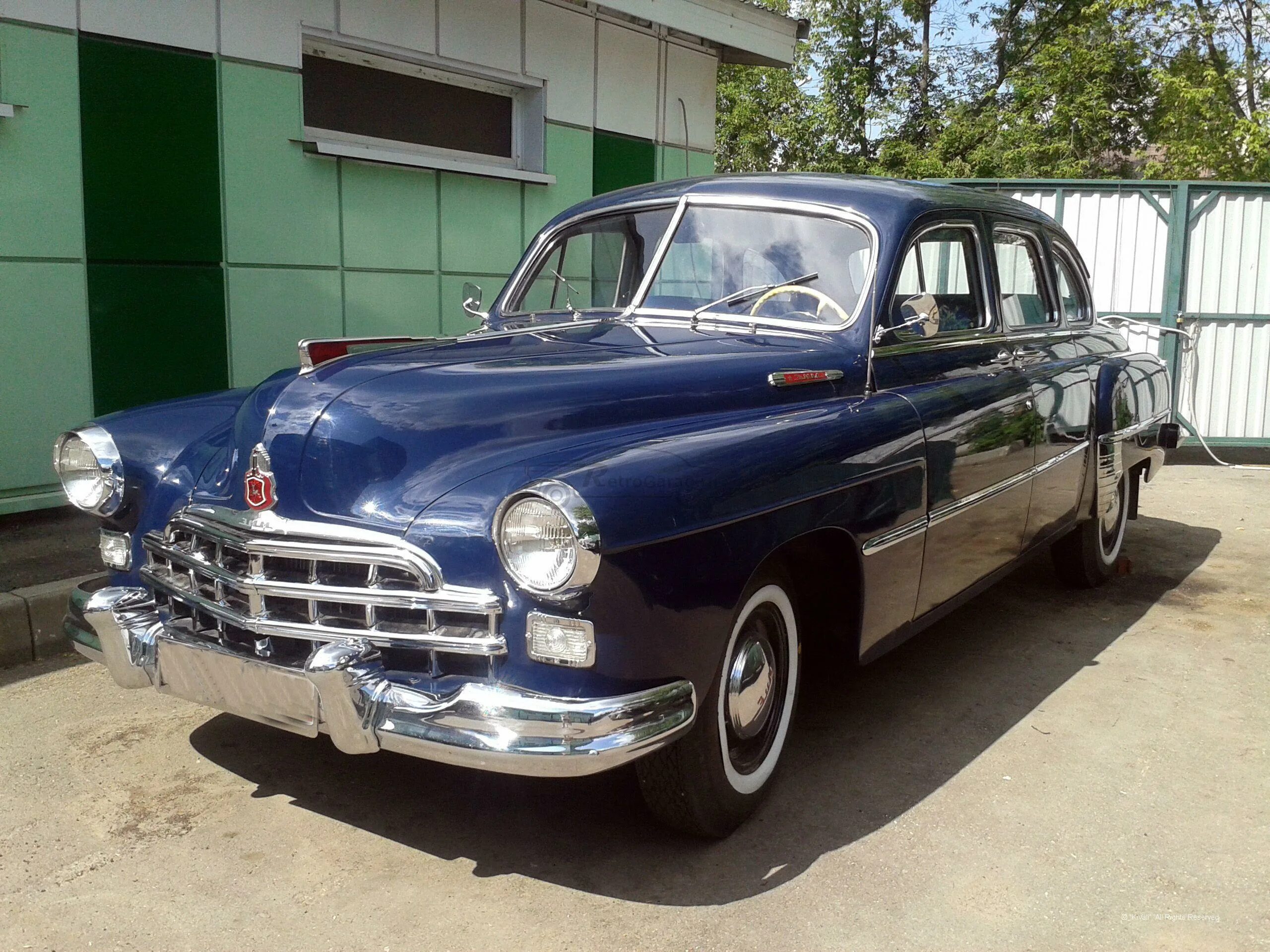 Зим 6. Газ зим 12 1980 г. зим 1958 машина. машина зим 6 местная. купить машину зим 12 в москве.