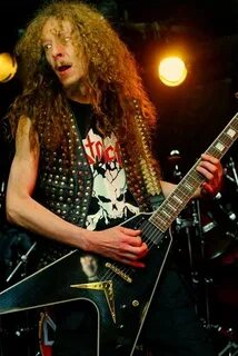Destroy rock