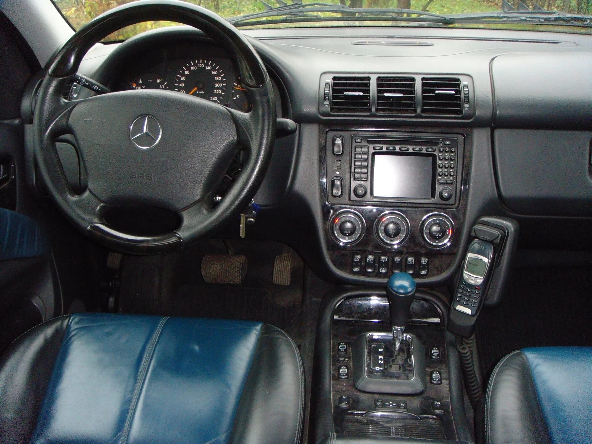 W163 салон. Mercedes benz ml w163 салон. Ml w163 салон. Mercedes benz ml 320 салон. Мерседес мл w163 салон.