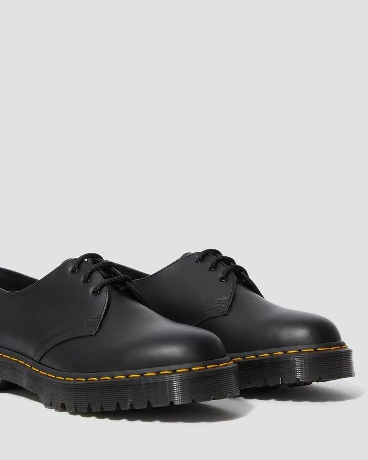 Ботинки ищу. Мартинсы 1461. Туфли доктор Мартинс 1461. Martens 1461 Bex. Dr Martens 1461 черные.