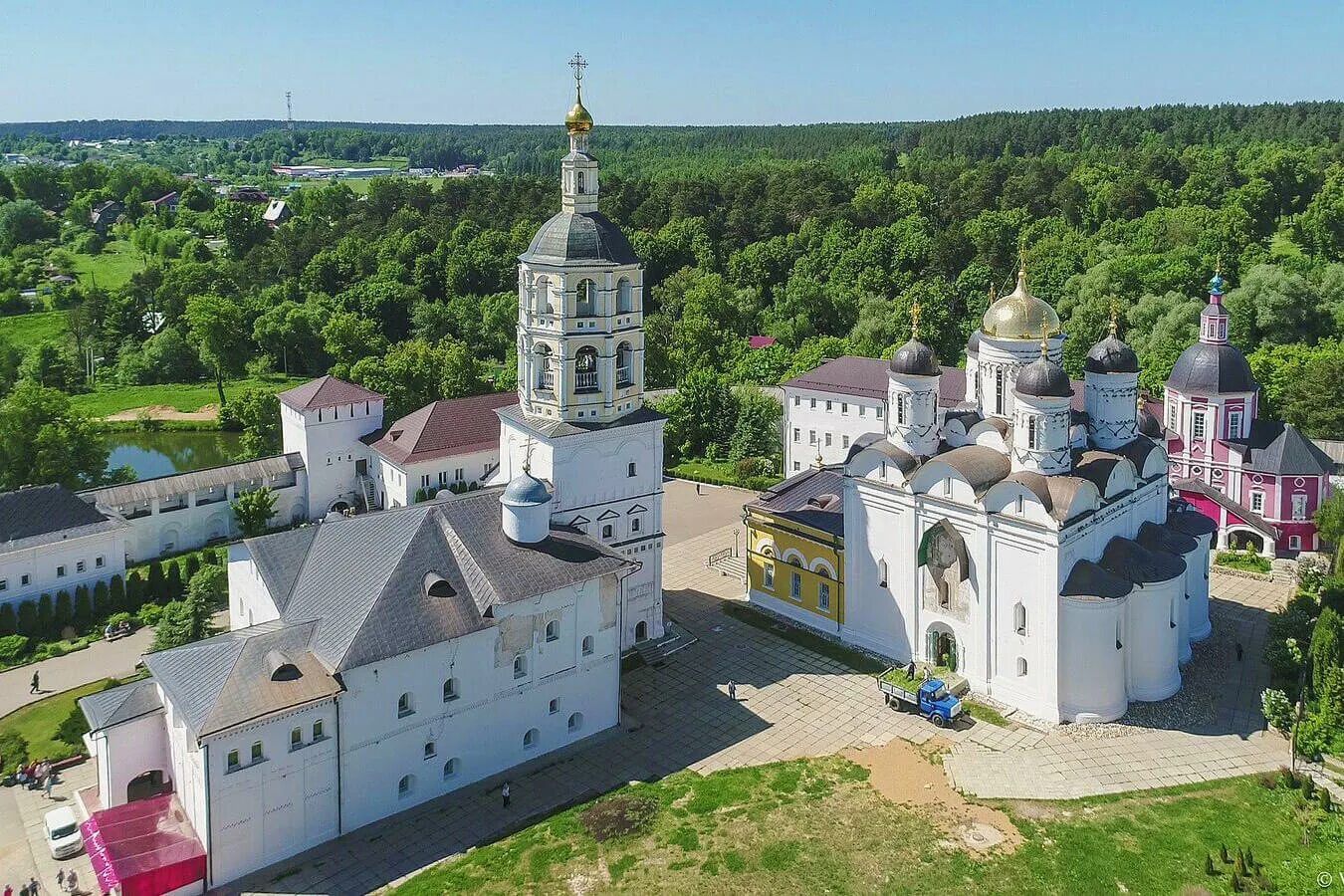 Боровск,. Боровск пафнутьев боровский. Сайт пафнутьев-боровского монастыря. Боровск пафнутьев боровский. Боровско-пафнутьевский монастырь.