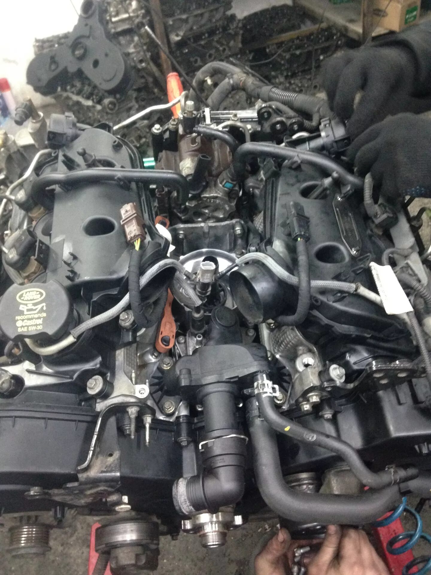 Ленд ровер дискавери 3 3. 7. Discovery моторы. Двигатель ленд ровер 3. 7 дизель.