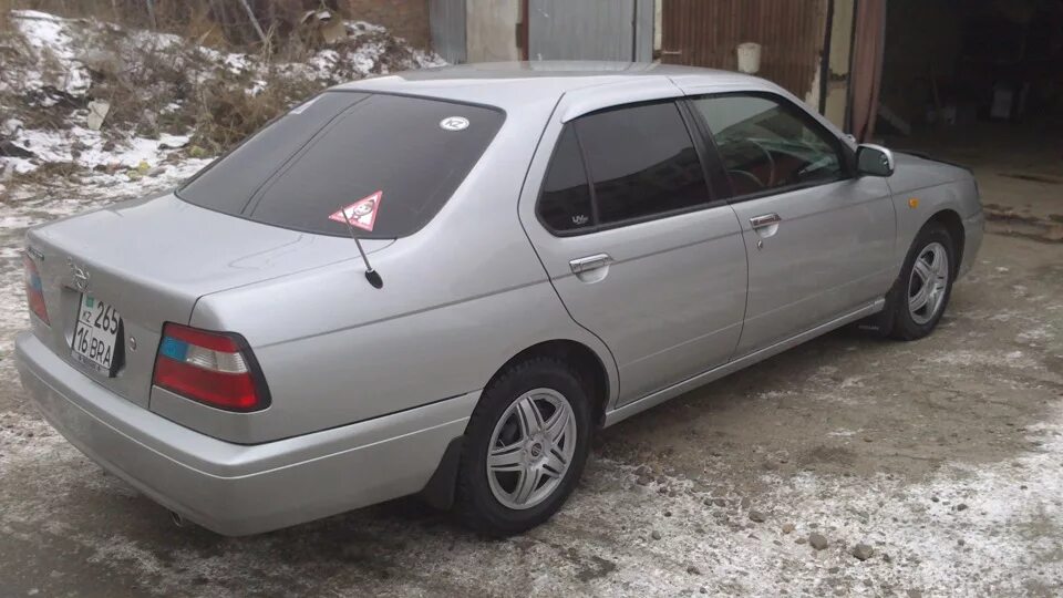 Nissan bluebird 2. Nissan bluebird eu13. Запчасти на ниссан блюберд. Nissan bluebird u14. Запчасти на ниссан блюберд.