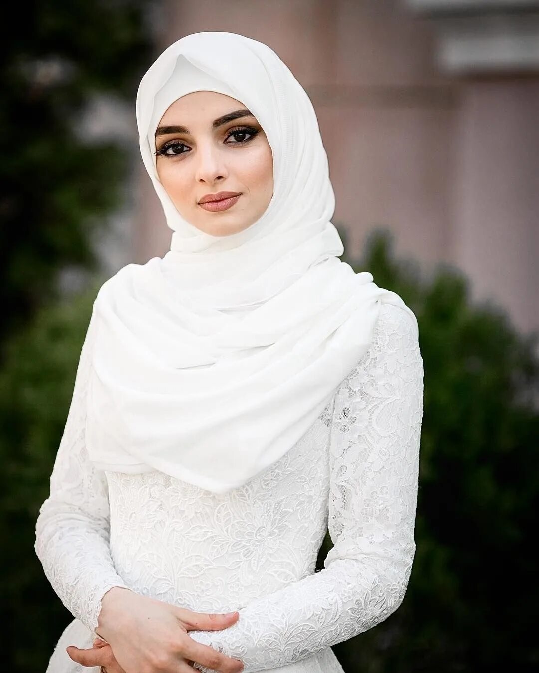 Хадижа Бисултанова. Салихат Касумова никаб. Мусульманка Салихат Касумова. Салихат Касумова в хиджабе 2020.